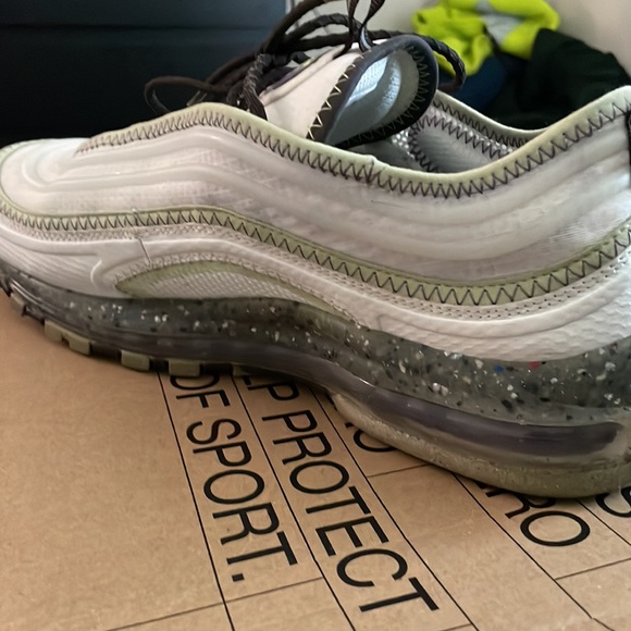 Air Max Terrascape 97 Phantom and Vivid Green - Picture 8 of 9